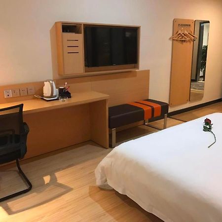 7 Days Premium Chongqing Jiangbei International Airport Branch Ξενοδοχείο Εξωτερικό φωτογραφία